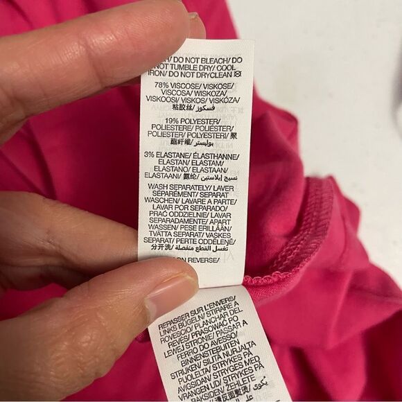 SWEATY BETTY TAKE IT EASY DROP WAIST DRESS, size small NEW in tayberry pink - Picture 10 of 10